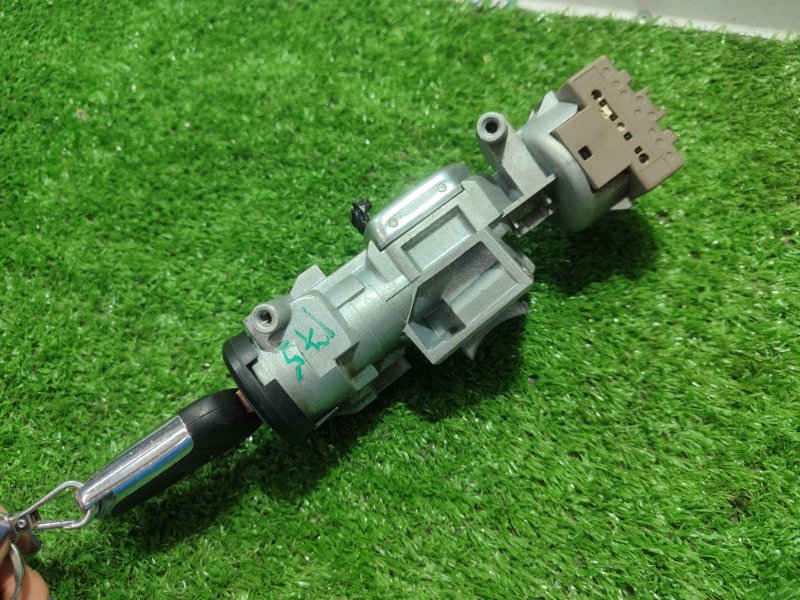 Замок зажигания Ford FOCUS 2