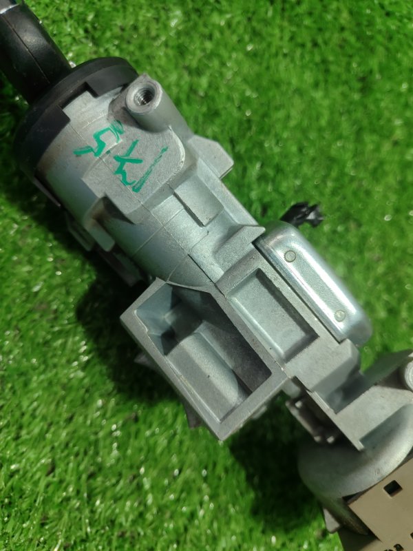 Замок зажигания Ford FOCUS 2