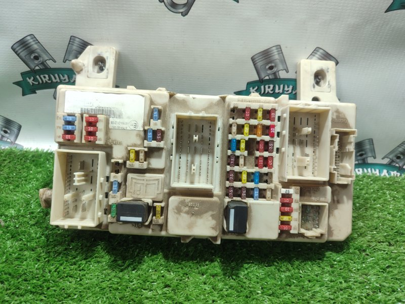 Блок предохранителей Ford FOCUS 2