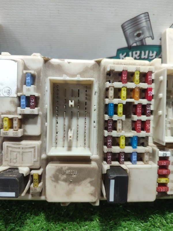 Блок предохранителей Ford FOCUS 2