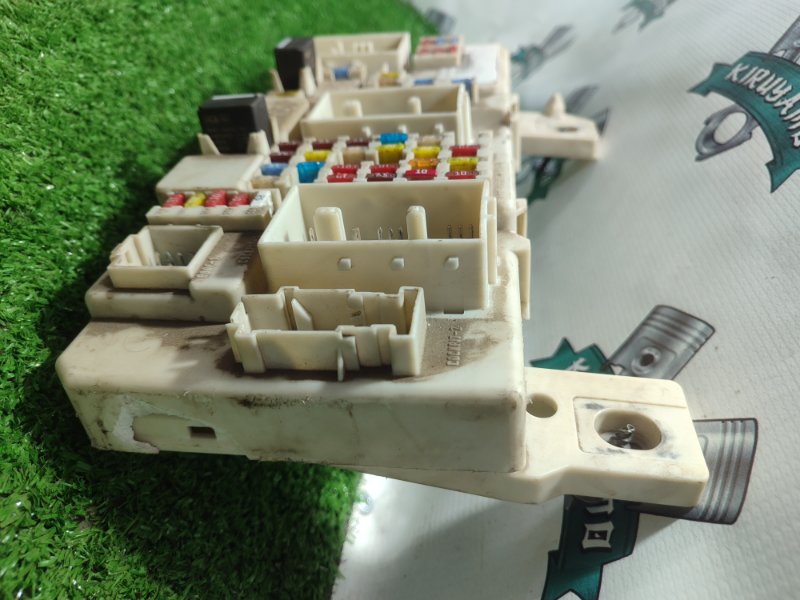 Блок предохранителей Ford FOCUS 2