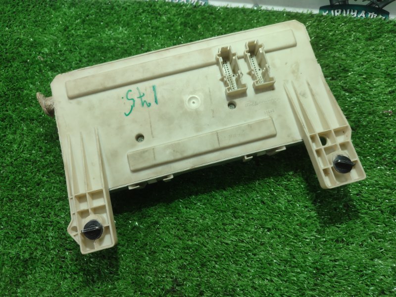 Блок предохранителей Ford FOCUS 2