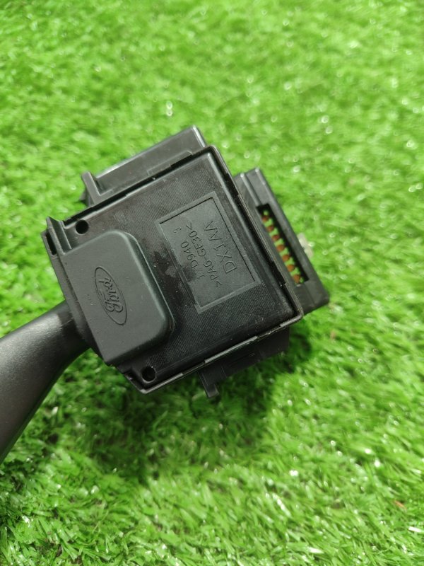 Подрулевой переключатель дворников Ford FOCUS 2