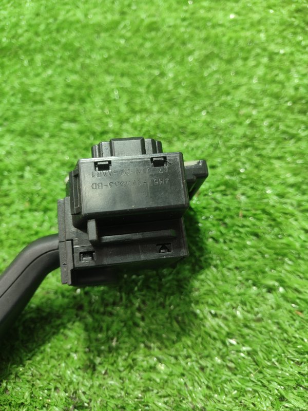 Подрулевой переключатель дворников Ford FOCUS 2