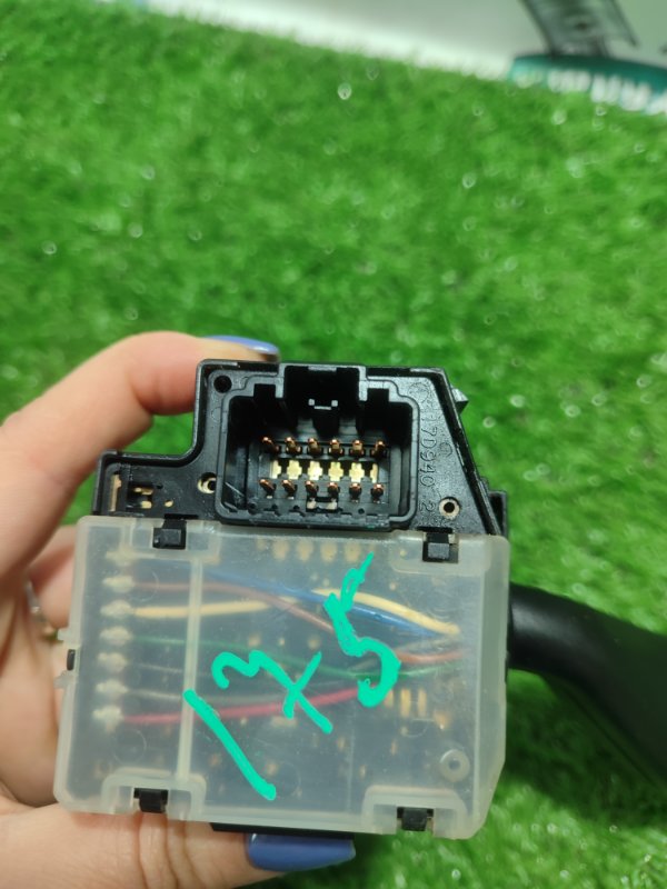 Подрулевой переключатель дворников Ford FOCUS 2