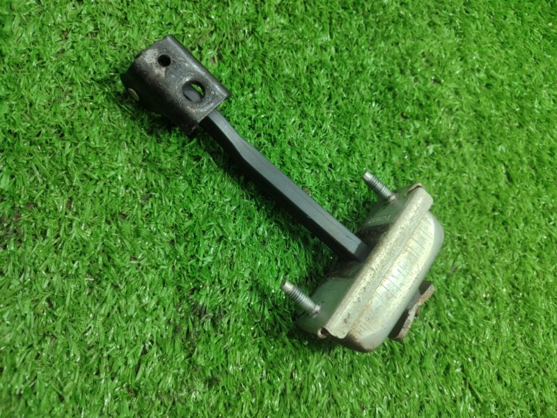 Ограничитель двери Ford FOCUS 2