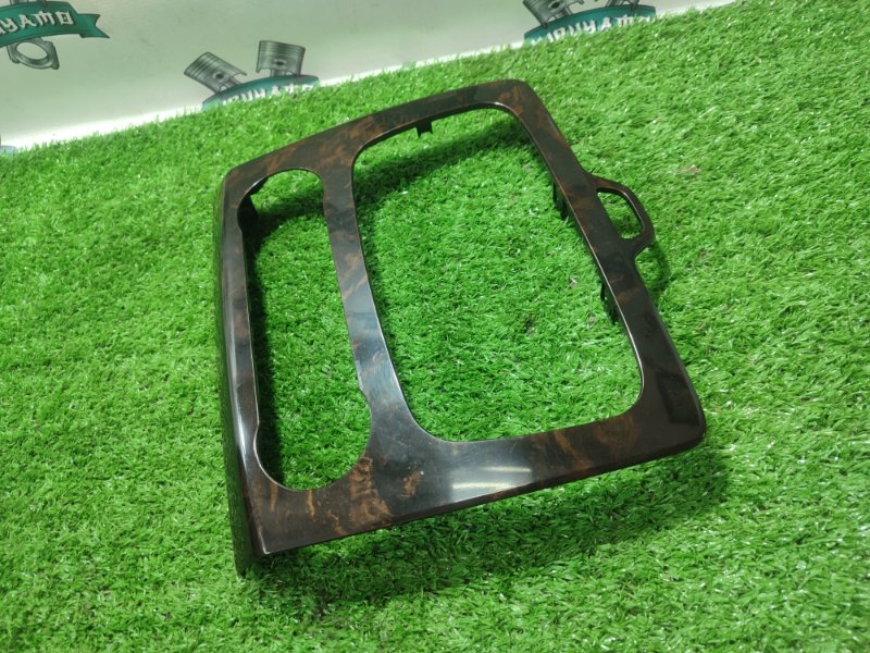 Рамка магнитолы Ford FOCUS 2