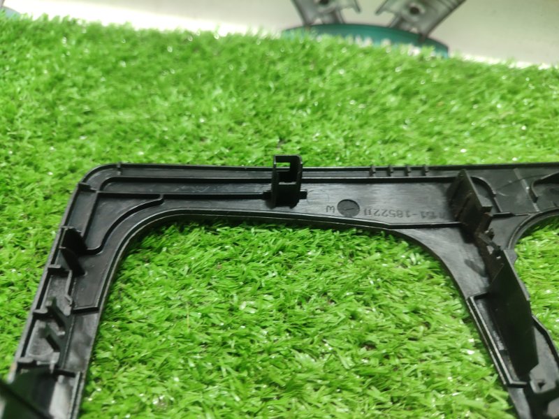 Рамка магнитолы Ford FOCUS 2