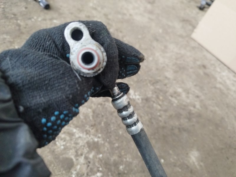 Трубка кондиционера Ford FOCUS 2