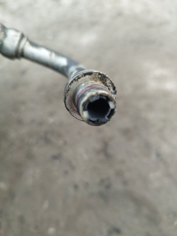 Трубка кондиционера Ford FOCUS 2