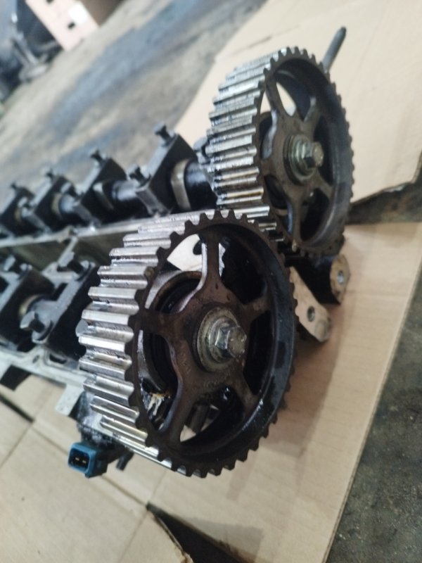 Головка блока цилиндров Ford FOCUS 2