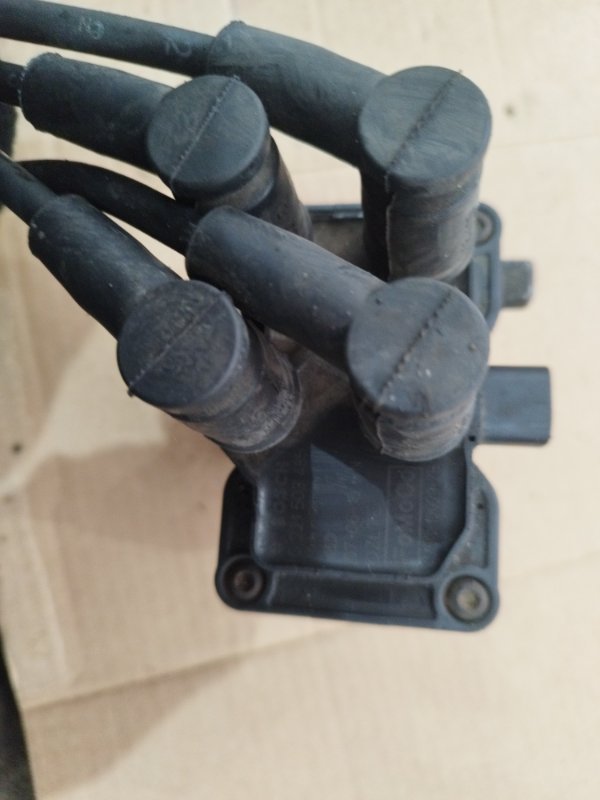 Катушка зажигания Ford FOCUS 2