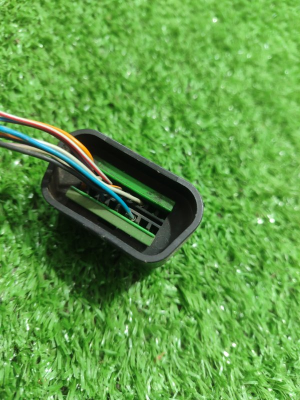 Диагностический разъем Ford FOCUS 2