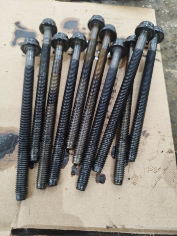 Болт головки блока цилиндров Ford FOCUS 2