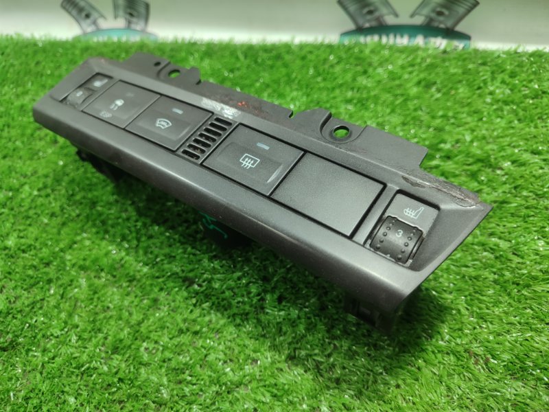 Блок управления подогревом сидений Ford FOCUS 2