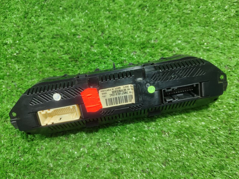 Блок управления климат-контролем Ford FOCUS 2