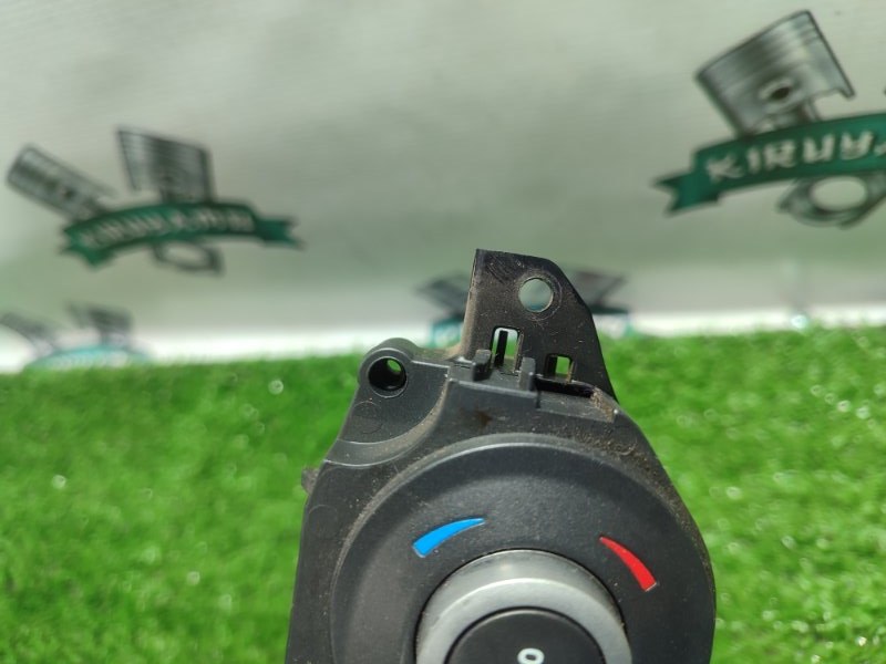 Блок управления климат-контролем Ford FOCUS 2