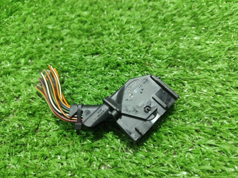 Фишка разъем Ford FOCUS 2