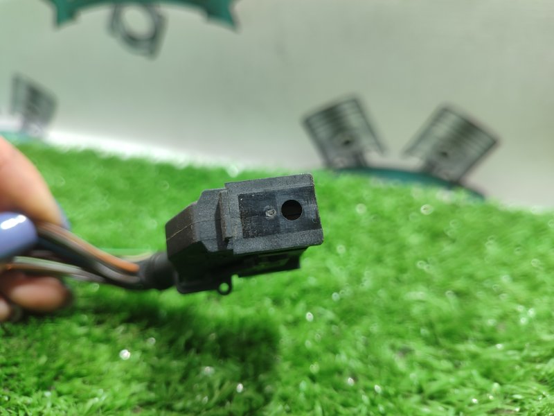 Фишка разъем Ford FOCUS 2