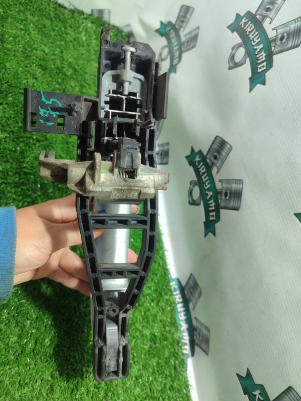 Ручка двери внешняя Ford FOCUS 2