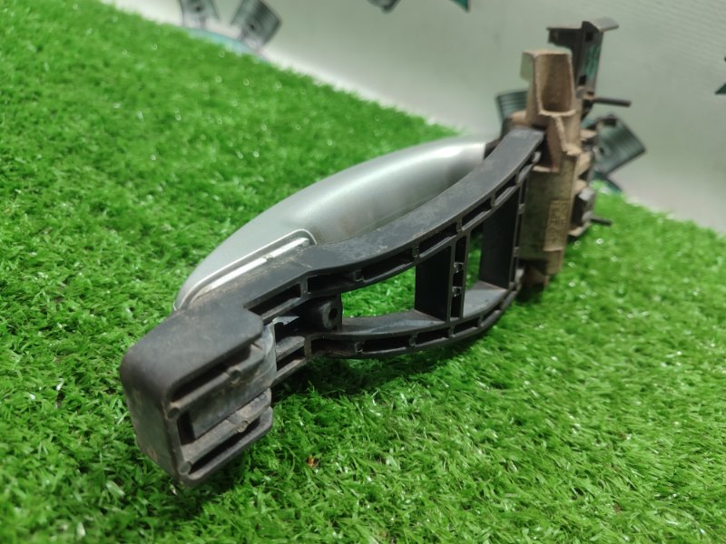 Ручка двери внешняя Ford FOCUS 2