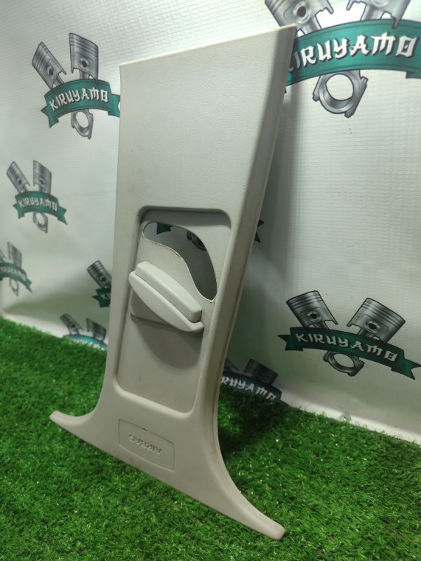 Обшивка салона Ford FOCUS 2