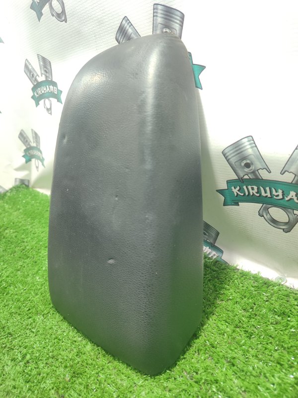 Подлокотник Ford FOCUS 2