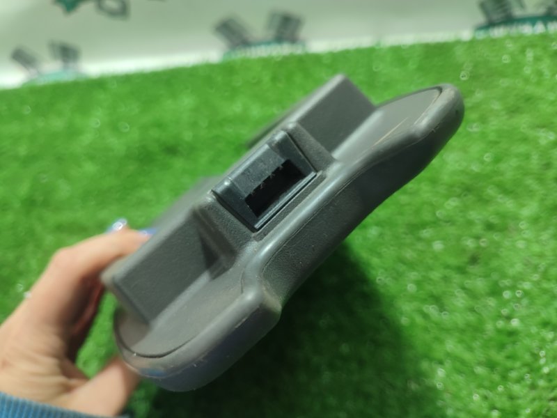 Подлокотник Ford FOCUS 2