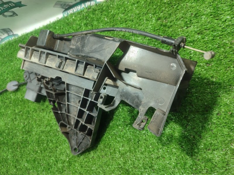 Замок боковой двери Ford FOCUS 2