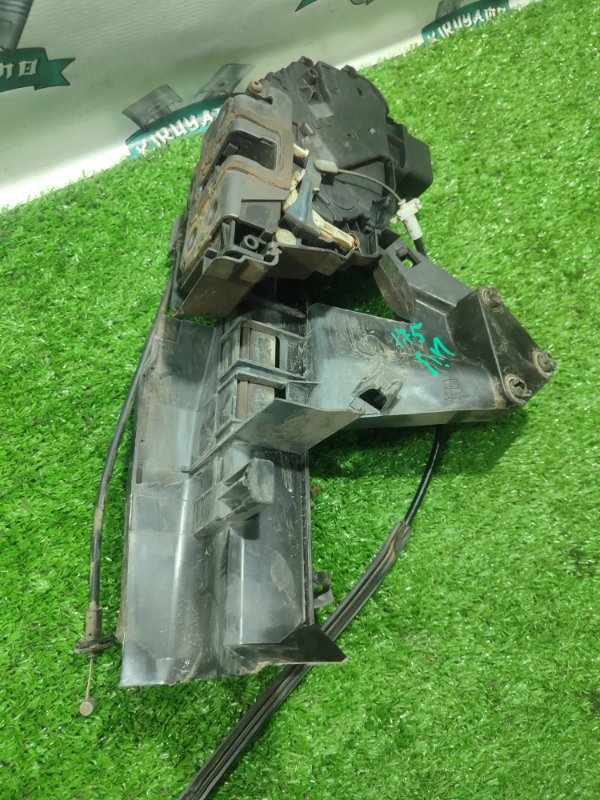 Замок боковой двери Ford FOCUS 2