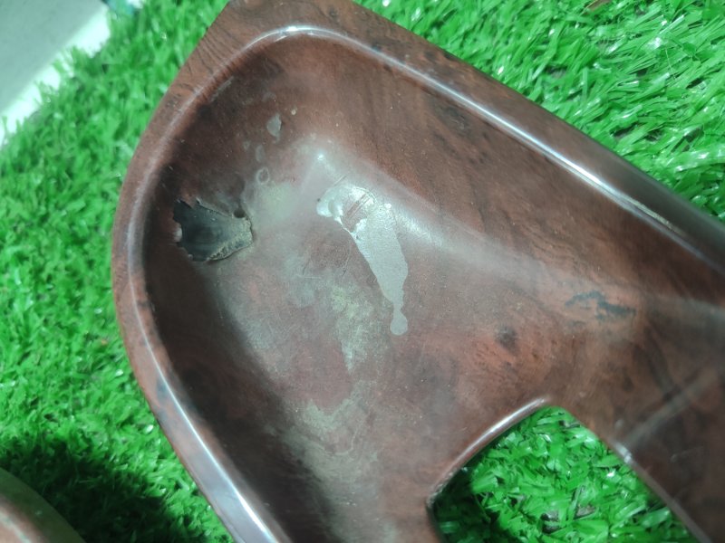 Накладка двери газ 31105 2006 105