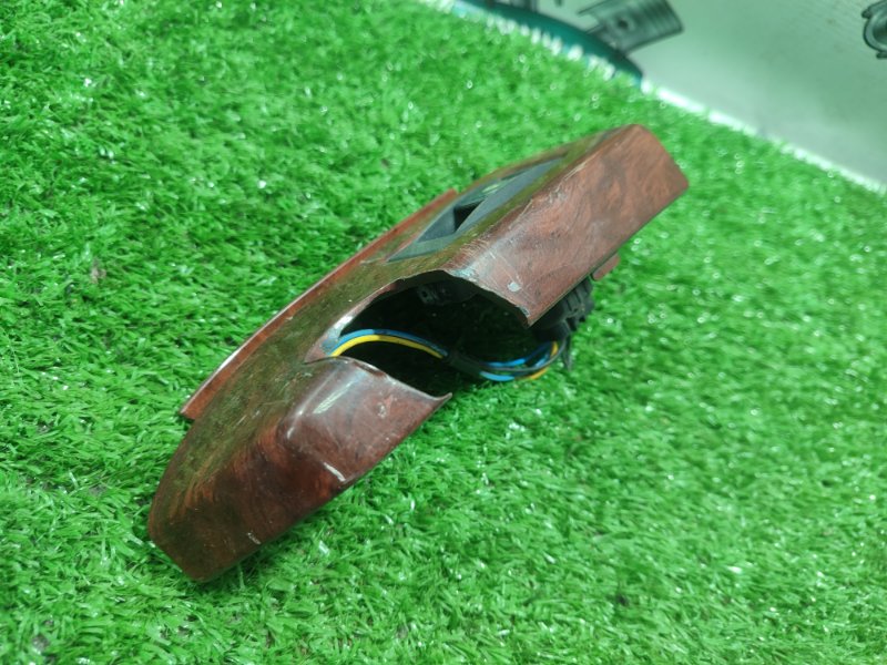 Кнопка стеклоподъемника газ 31105 2006 105