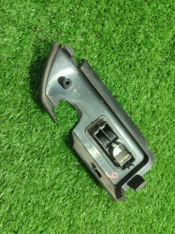 Кнопка стеклоподъемника газ 31105 2006 105