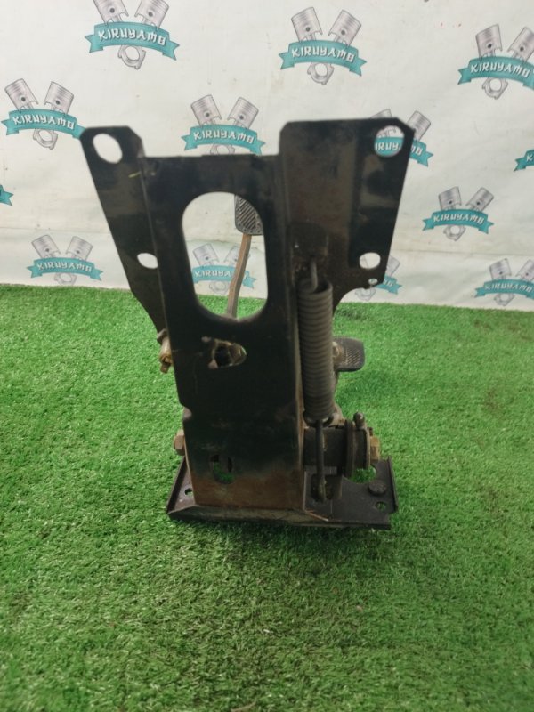 Блок педалей лада 21053 2105