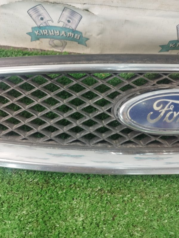 Решетка радиатора Ford FOCUS 2