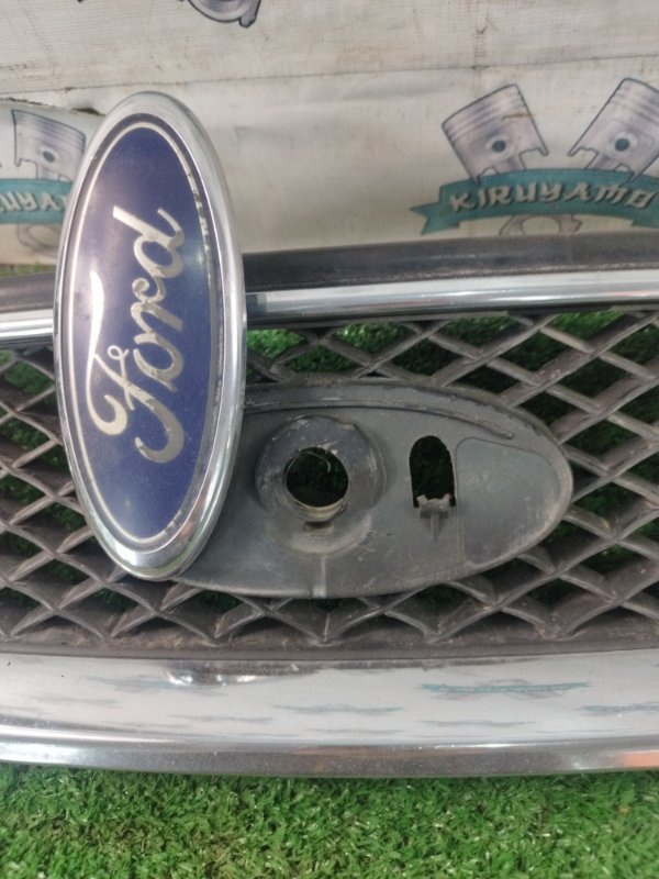 Решетка радиатора Ford FOCUS 2