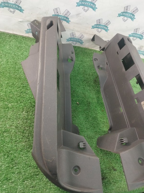 Полка багажника Ford FOCUS 2