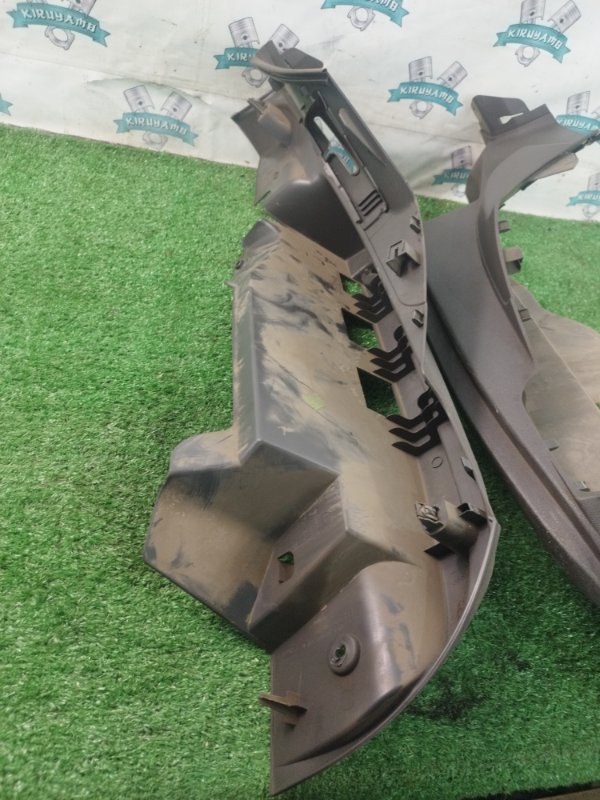 Полка багажника Ford FOCUS 2