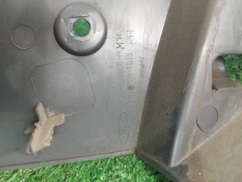 Полка багажника Ford FOCUS 2