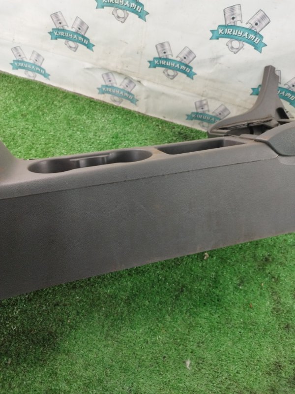 Консоль центральная Ford FOCUS 2