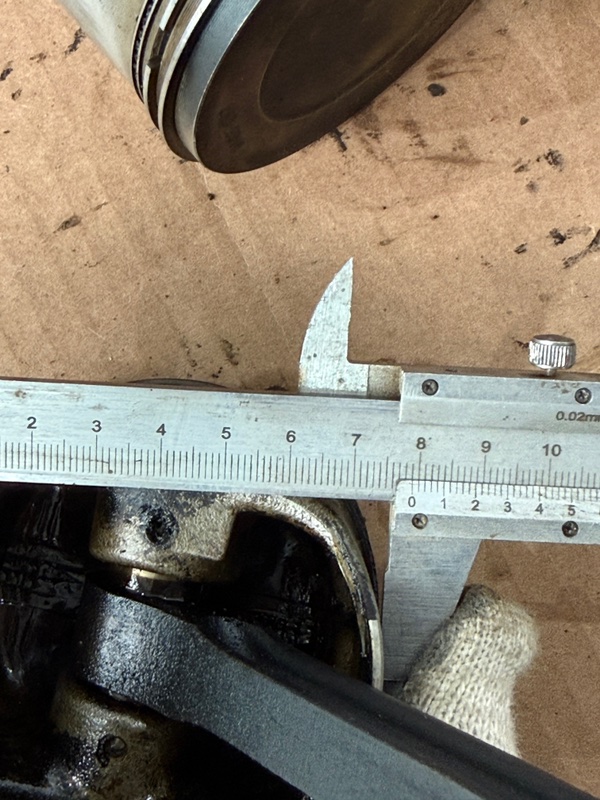 Поршень Ford FOCUS 2