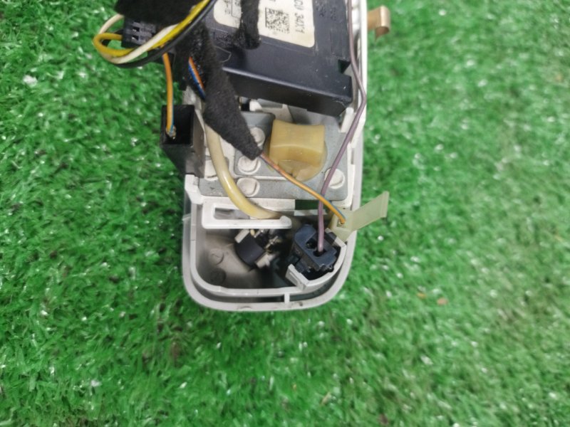 Плафон подсветки салона Ford FOCUS 2