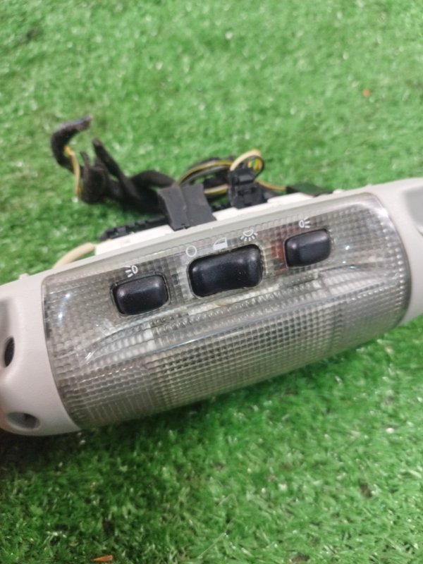 Плафон подсветки салона Ford FOCUS 2