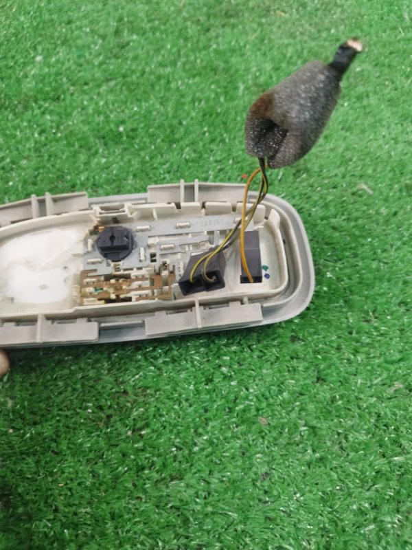 Плафон подсветки салона Ford FOCUS 2