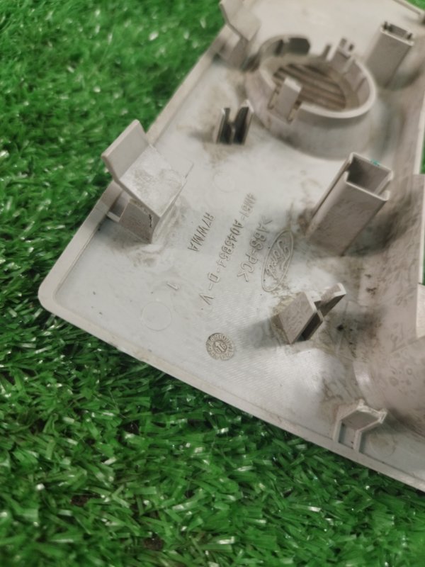 Накладка в салоне Ford FOCUS 2