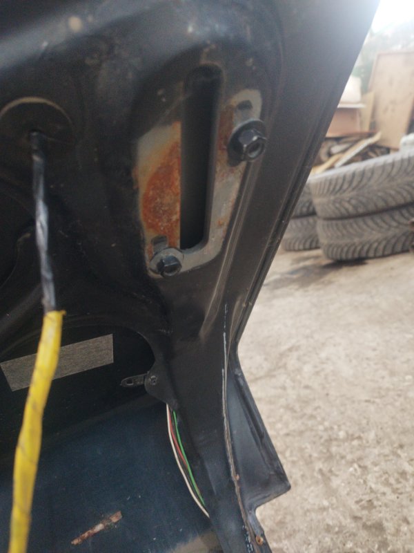 Крышка багажника лада 21102 2002