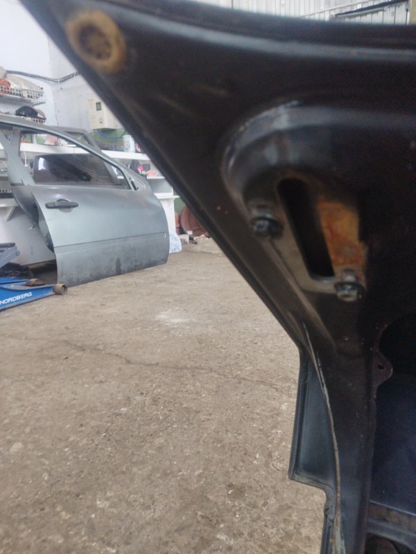 Крышка багажника лада 21102 2002