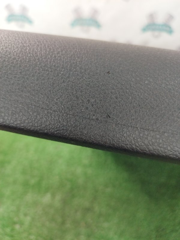 Обшивка боковой двери Ford FOCUS 2