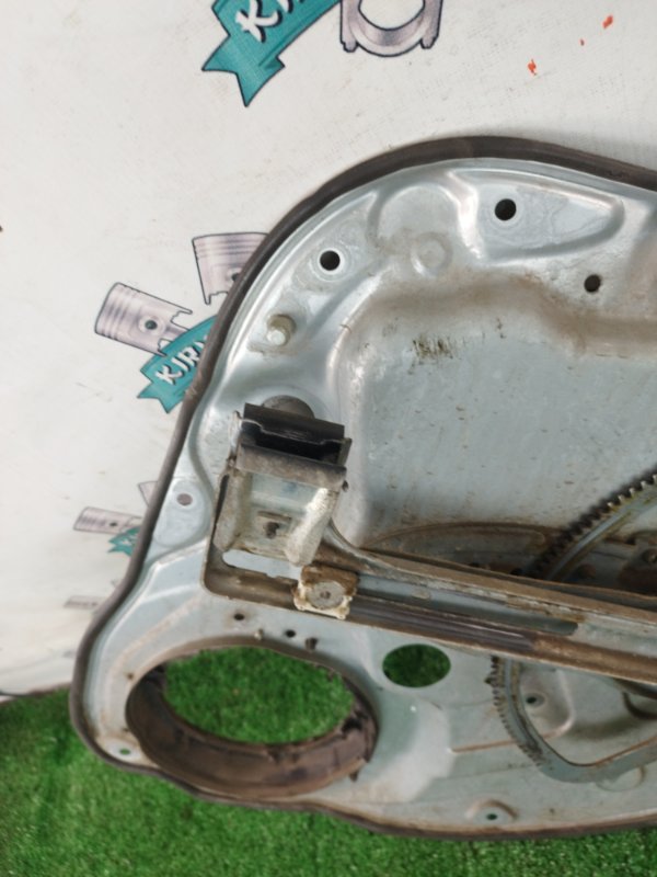 Стеклоподъемный механизм Ford FOCUS 2