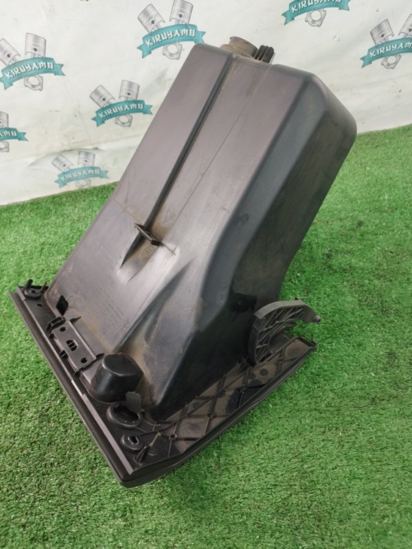 Бардачок Ford FOCUS 2